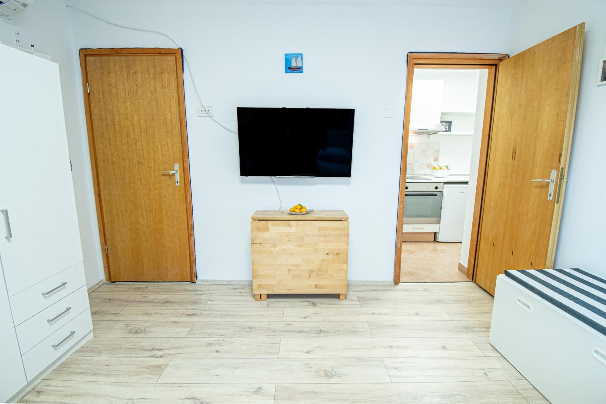 Umag center apartment parking Extérieur photo